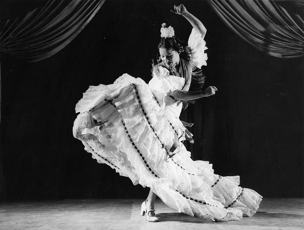 Carmen Amaya – co warto wiedzieć o ikonie flamenco?